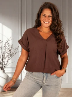 Bruin crinckle shirt van Gemma Ricceri