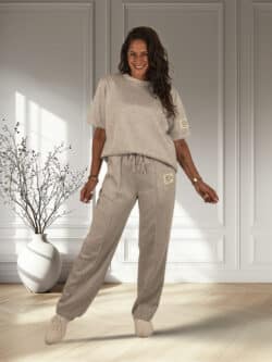 Lichtgrijs joggingpak korte mouw
