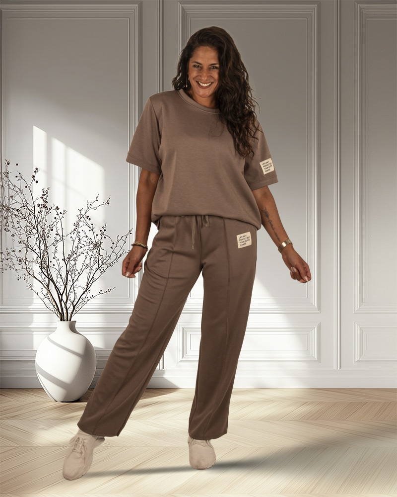 Taupe joggingpak korte mouw