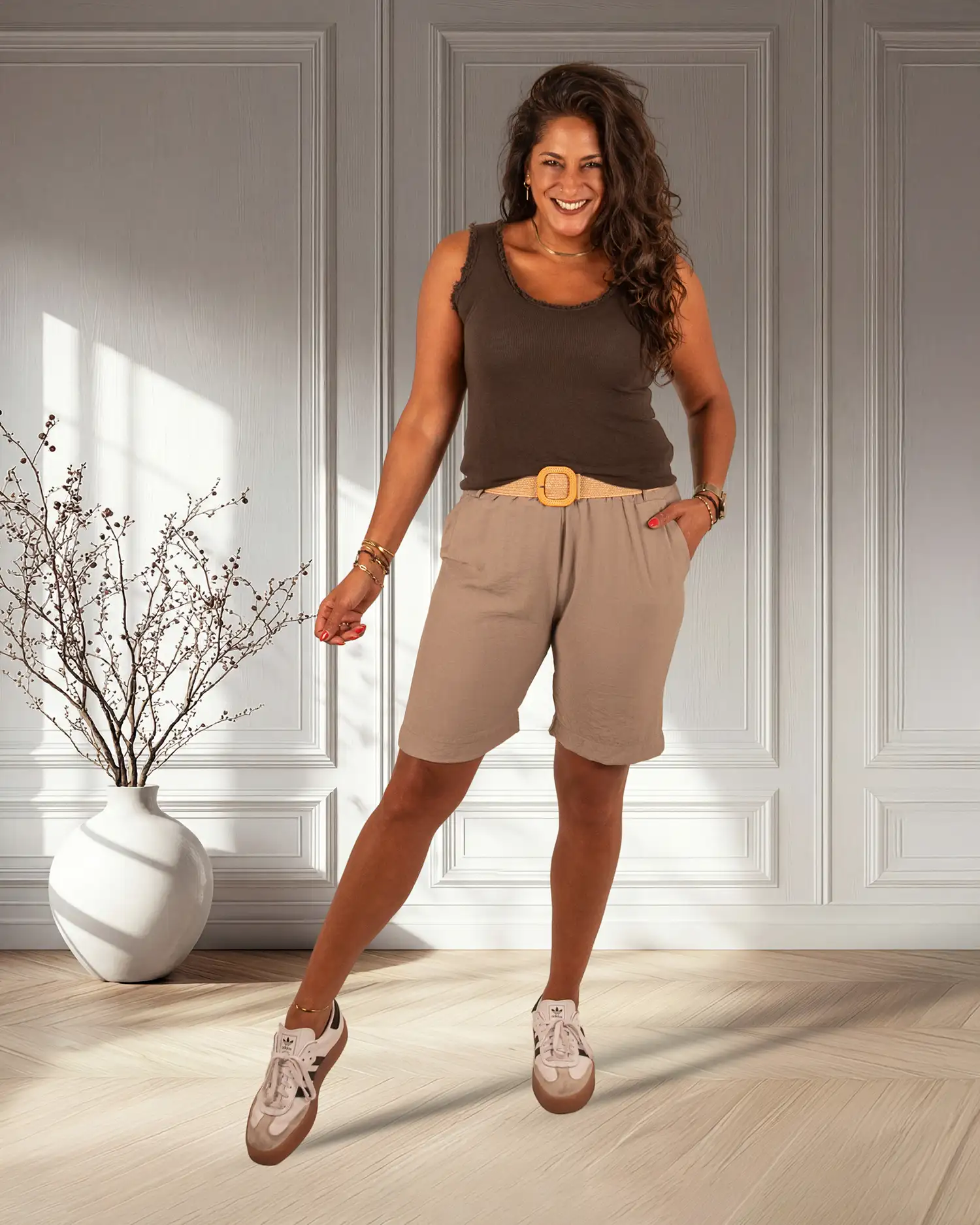 Taupe short van HK&City