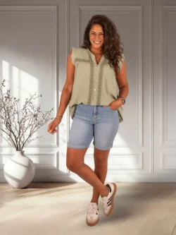 Light blue high waist short van Sarah John