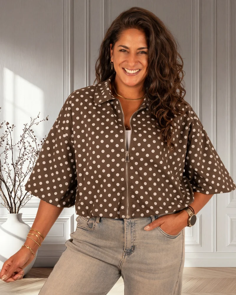 Donkerbruine ballon bomberjack/blouse witte dots van El-Vita