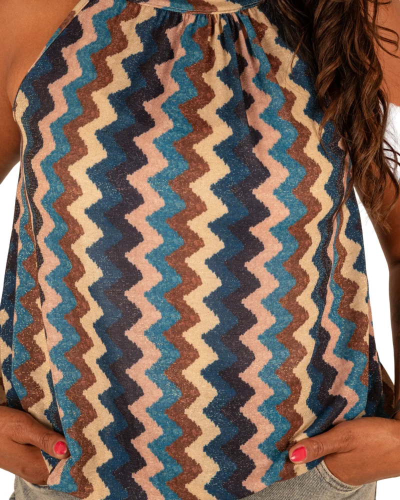 Blauwe print zigzag haltertop van Gemma Ricceri - Afbeelding 4