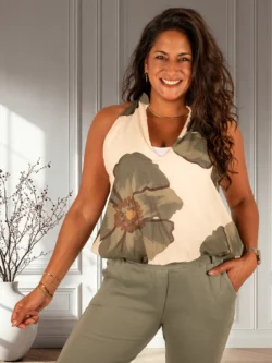 Beige ballon haltertop met groene bloemen van El-Vita