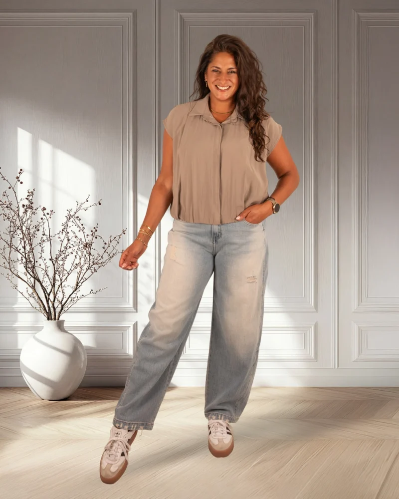 Taupe ballonblouse van El-Vita - Afbeelding 2