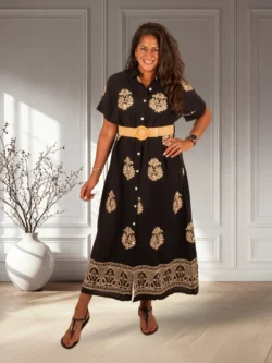 Zwarte lange jurk met goudkleurig borduur van Fashion Classic