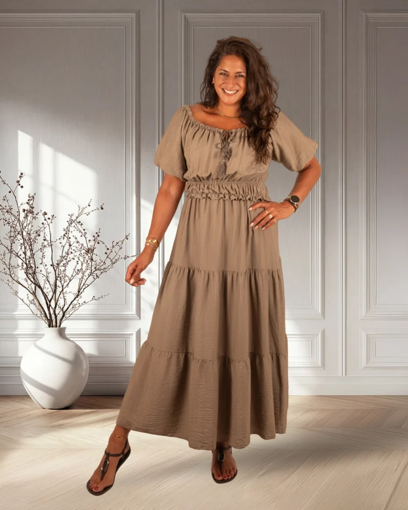 Taupe off-shoulder jurk van El-Vita - Afbeelding 2
