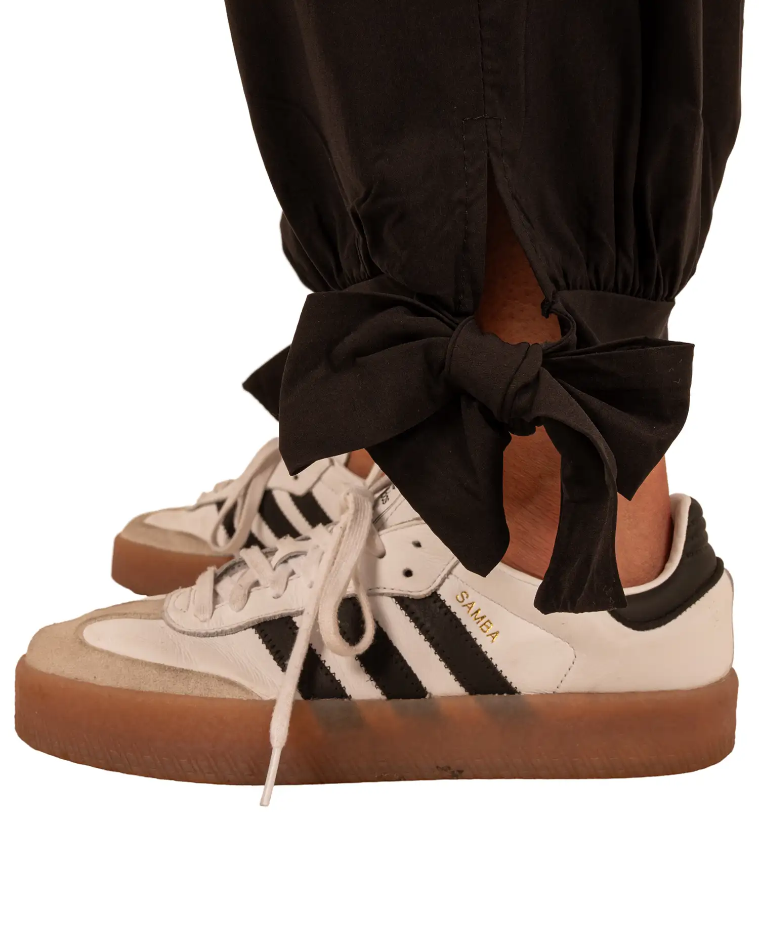 Zwarte barrel broek met strik van El-Vita - Afbeelding 5