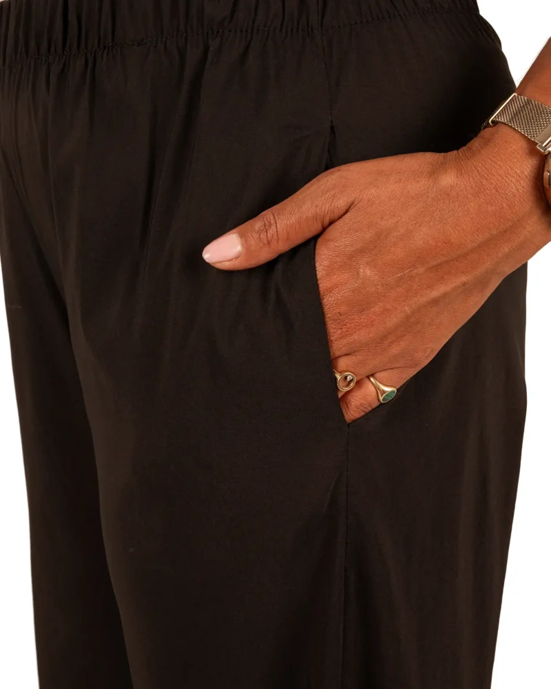 Zwarte barrel broek met strik van El-Vita - Afbeelding 7