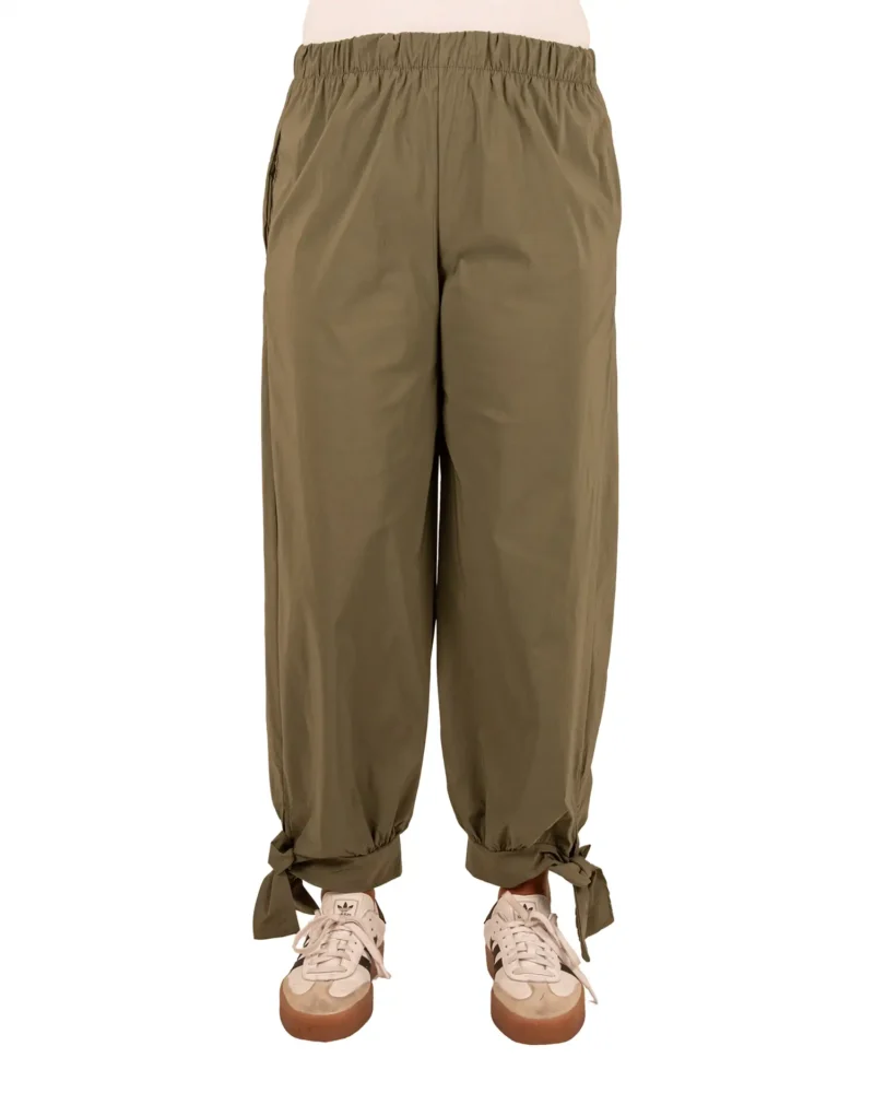 Legergroene barrel broek met strik van El-Vita - Afbeelding 4