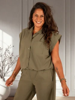 Legergroene mouwloze ballonblouse van El-Vita