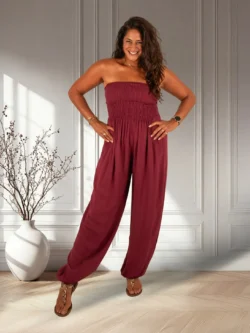 Bordeaux strapless jumpsuit van New Collection