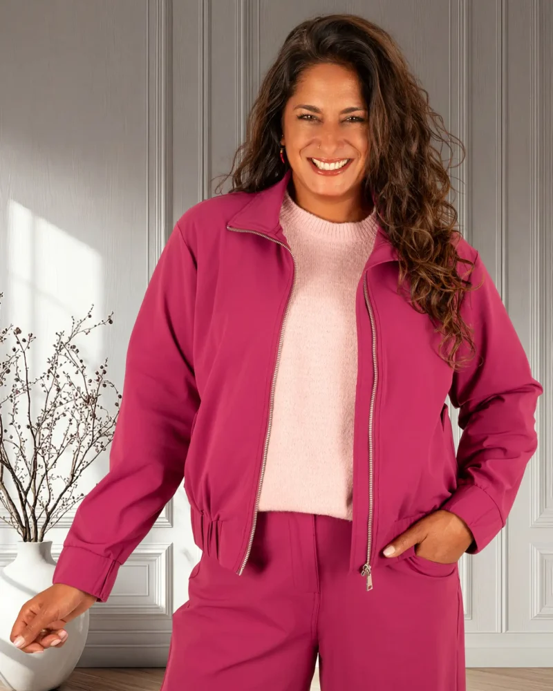 Magenta purple travelstof bomberjack van Mi Piace - Afbeelding 3
