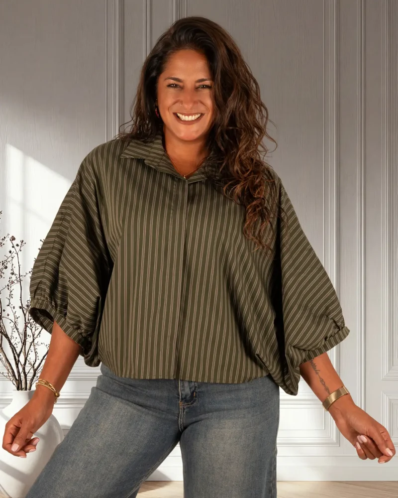 Groen gestreepte oversized blouse van Gemma Ricceri - Afbeelding 2