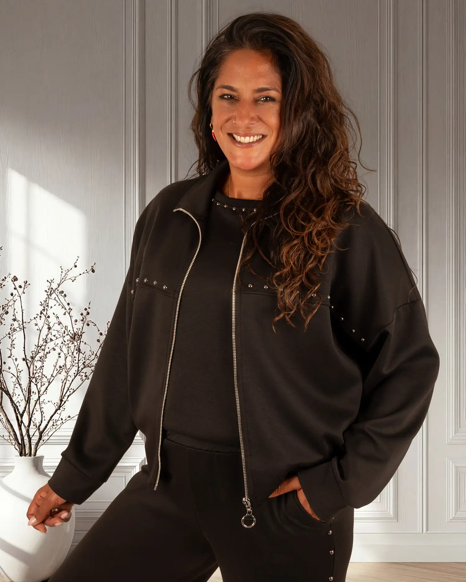 Zwart sweat vest met studs van El vita