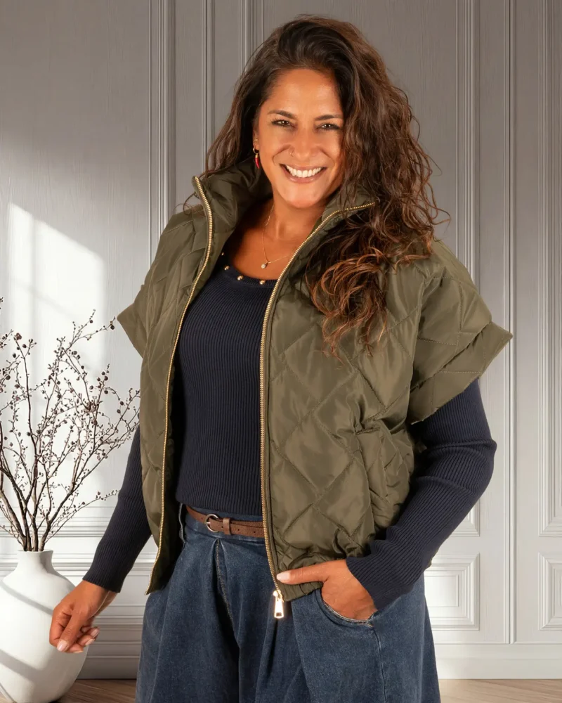 Legergroene bodywarmer met korte mouw van El-Vita - Afbeelding 3