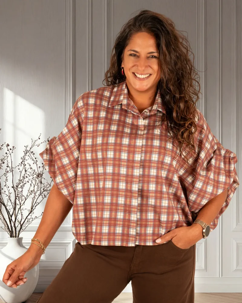 Bordeaux/ecru geruite oversized blouse van El-Vita