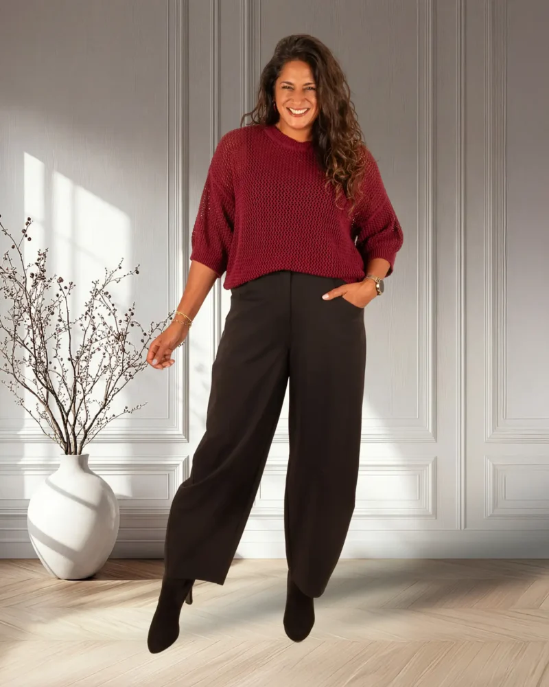 Zwarte travelstof barrel broek van Mi Piace
