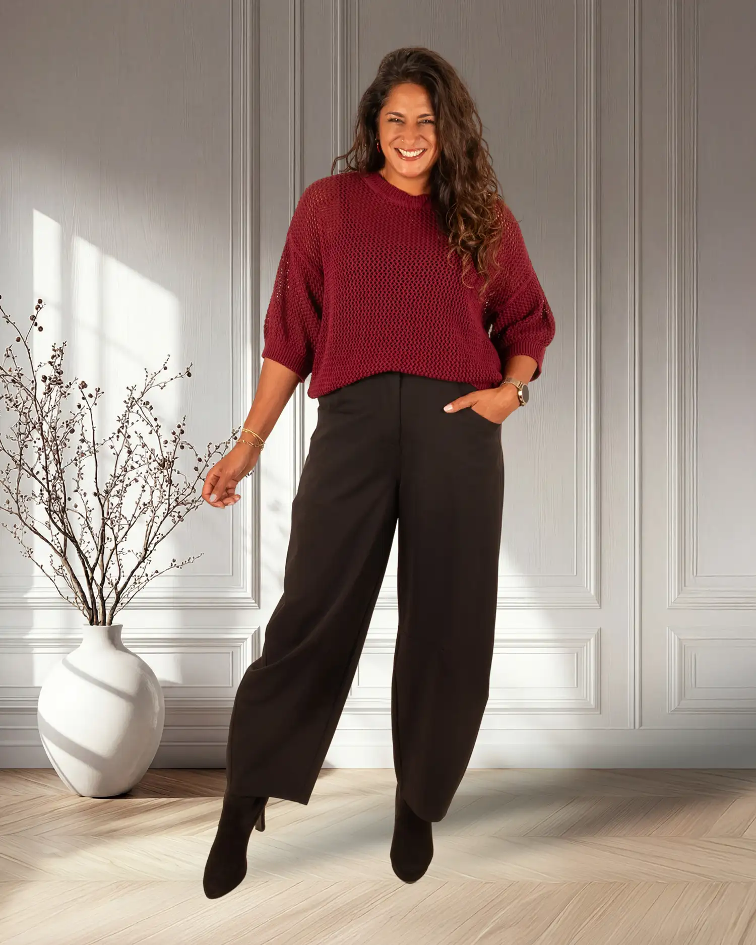 Zwarte travelstof barrel broek van Mi Piace