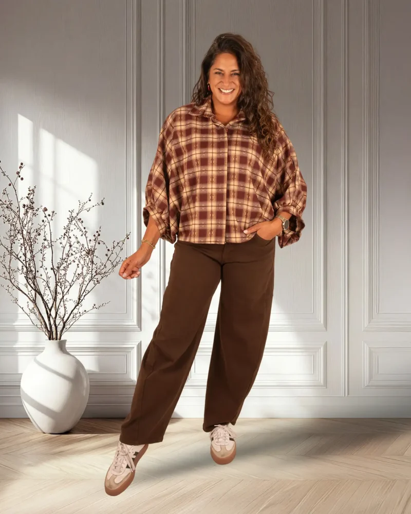 Bordeaux/beige geruite oversized flanellen blouse van Chastar - Afbeelding 2
