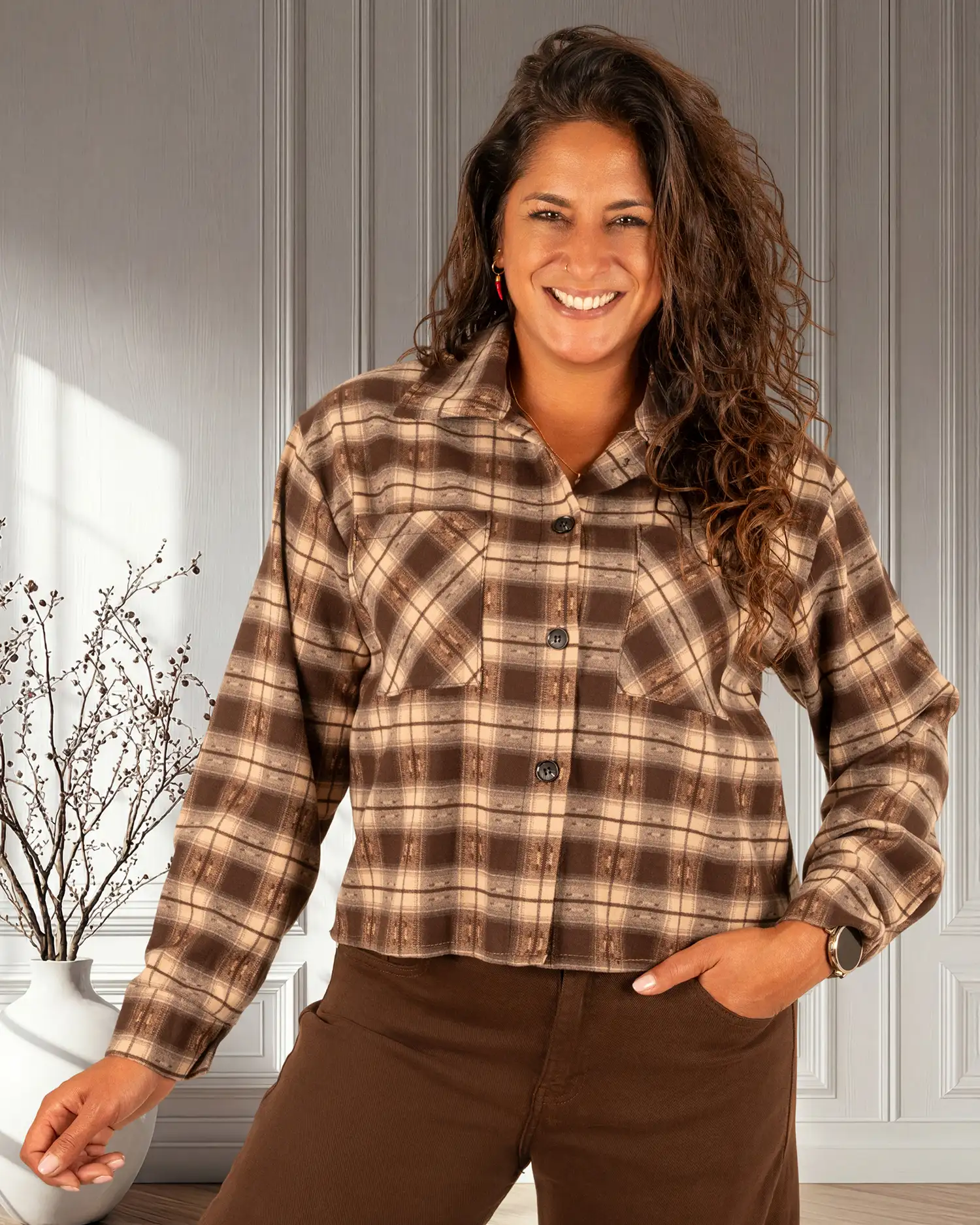 Donkerbruin/beige geruite korte blouse van Frankel-H - Afbeelding 3