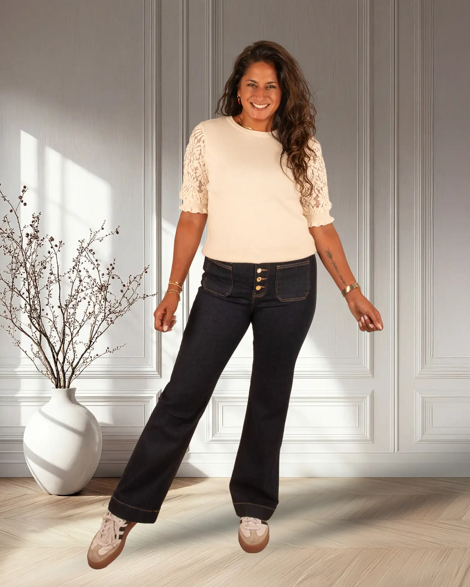 Dark blue wide leg jeans met knopen van Miss Bon