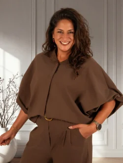 Donkerbruine oversized stretch blouse van El-Vita