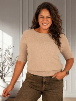 Beige gebreide trui met korte mouw van Monday Afternoon
