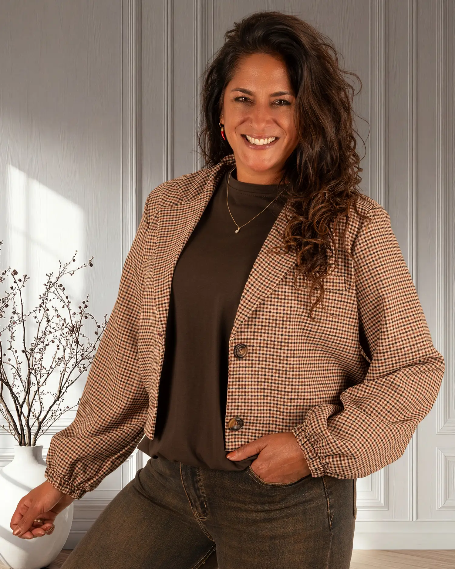 Camel geruite korte blazer van El-Vita