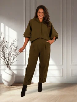 Groene stretch barrel broek met riem van El-Vita