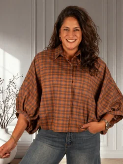 Roest/bruin geruite oversized blouse van Gemma Ricceri