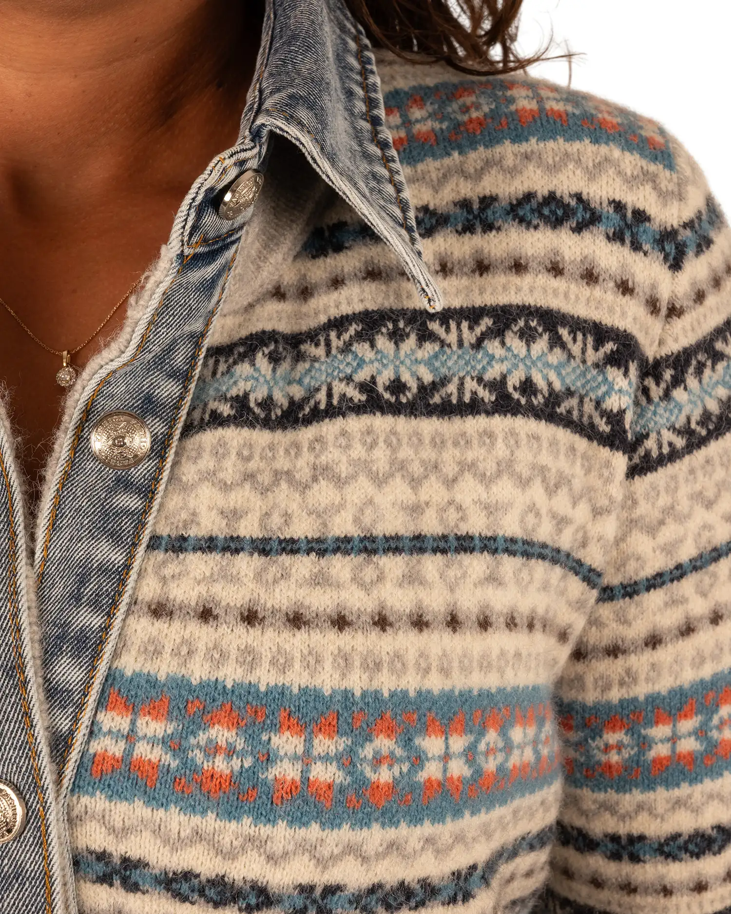 Grijze Noorse print vest jeans details van Luzabelle - Afbeelding 5