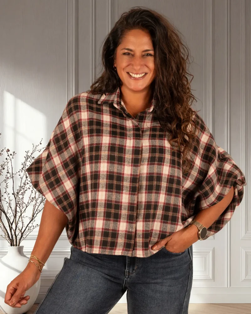 Zwart/bordeaux geruite oversized flanellen blouse van El-Vita