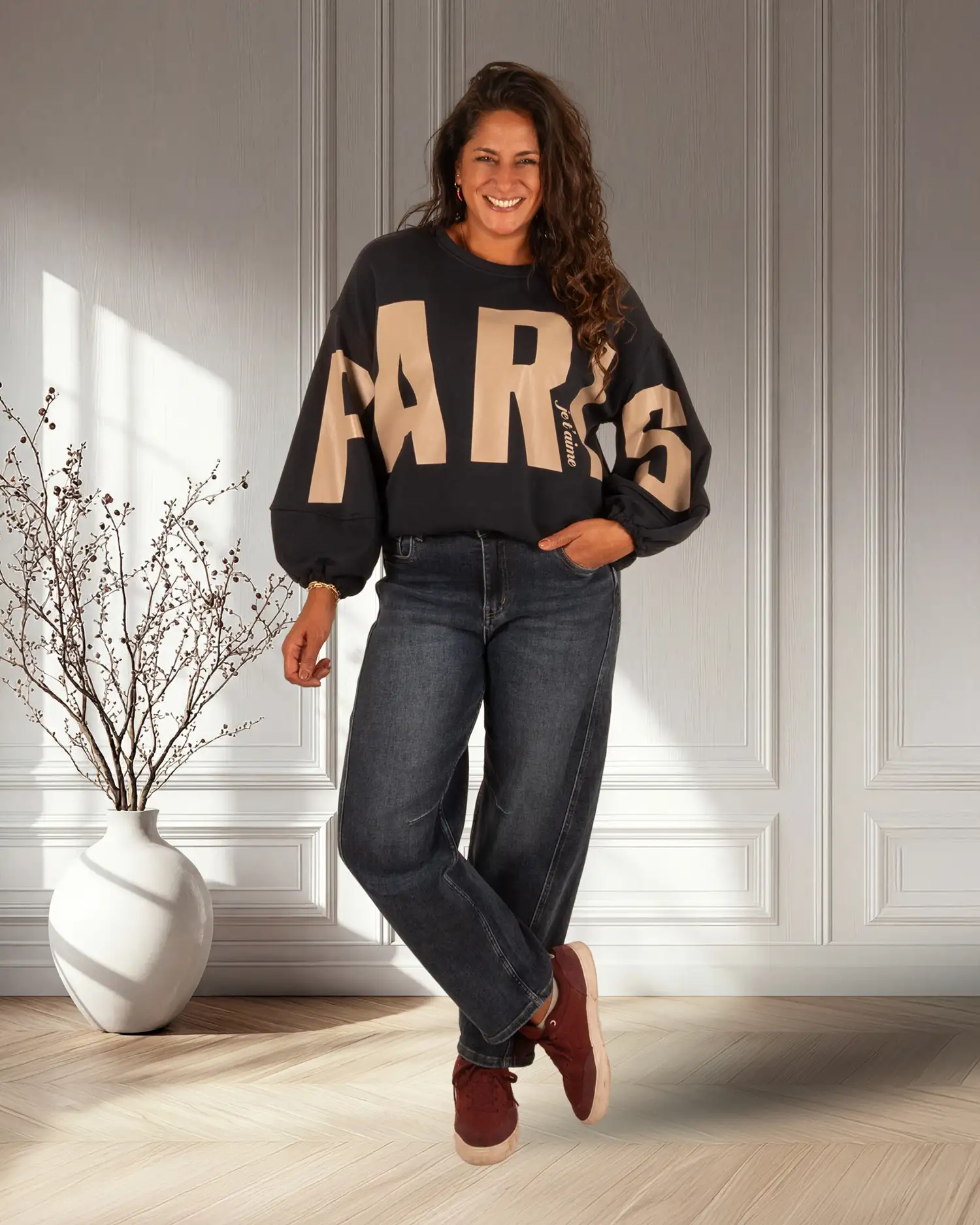 Donkerblauwe sweater "Paris" van Mooij - Afbeelding 2