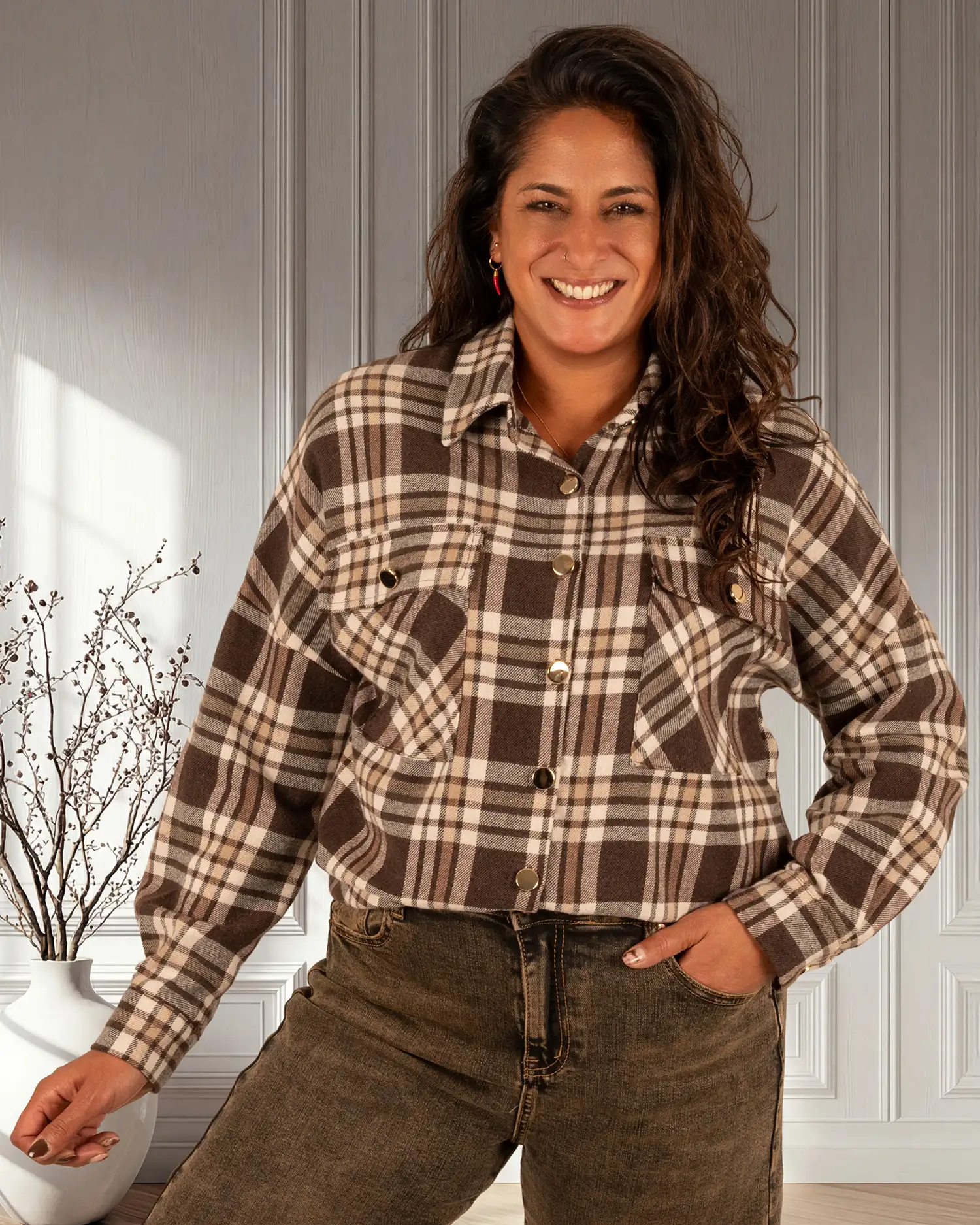 Bruin/ecru geruite flanellen blouse van Gemma Ricceri - Afbeelding 6