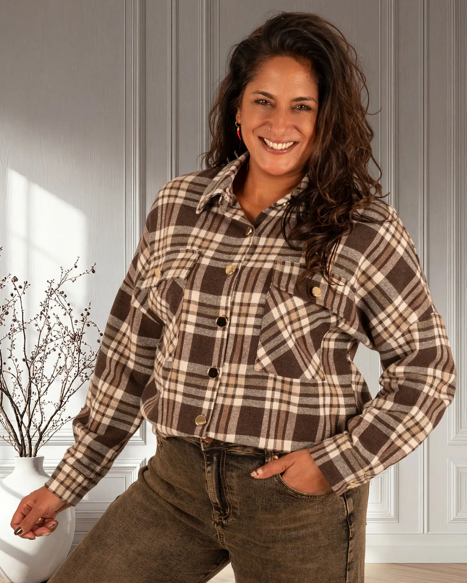 Bruin/ecru geruite flanellen blouse van Gemma Ricceri - Afbeelding 3