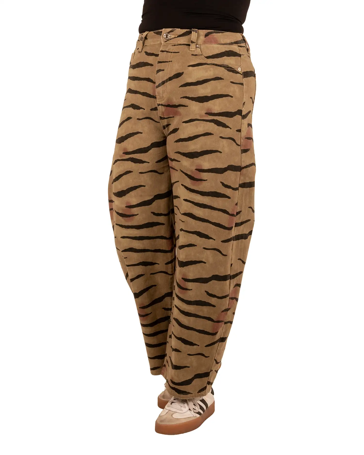 Camouflage print balloon jeans van Jewelly - Afbeelding 2