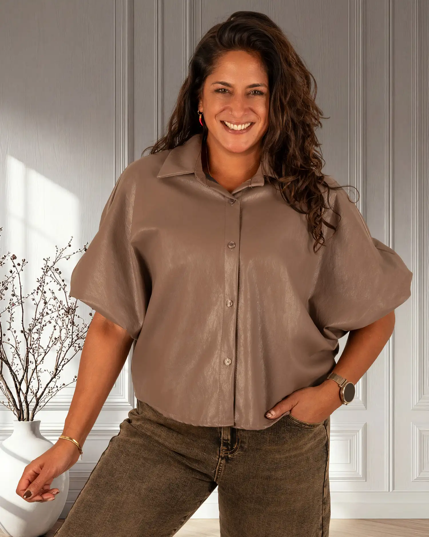 Taupe leatherlook oversized blouse van El-Vita - Afbeelding 3
