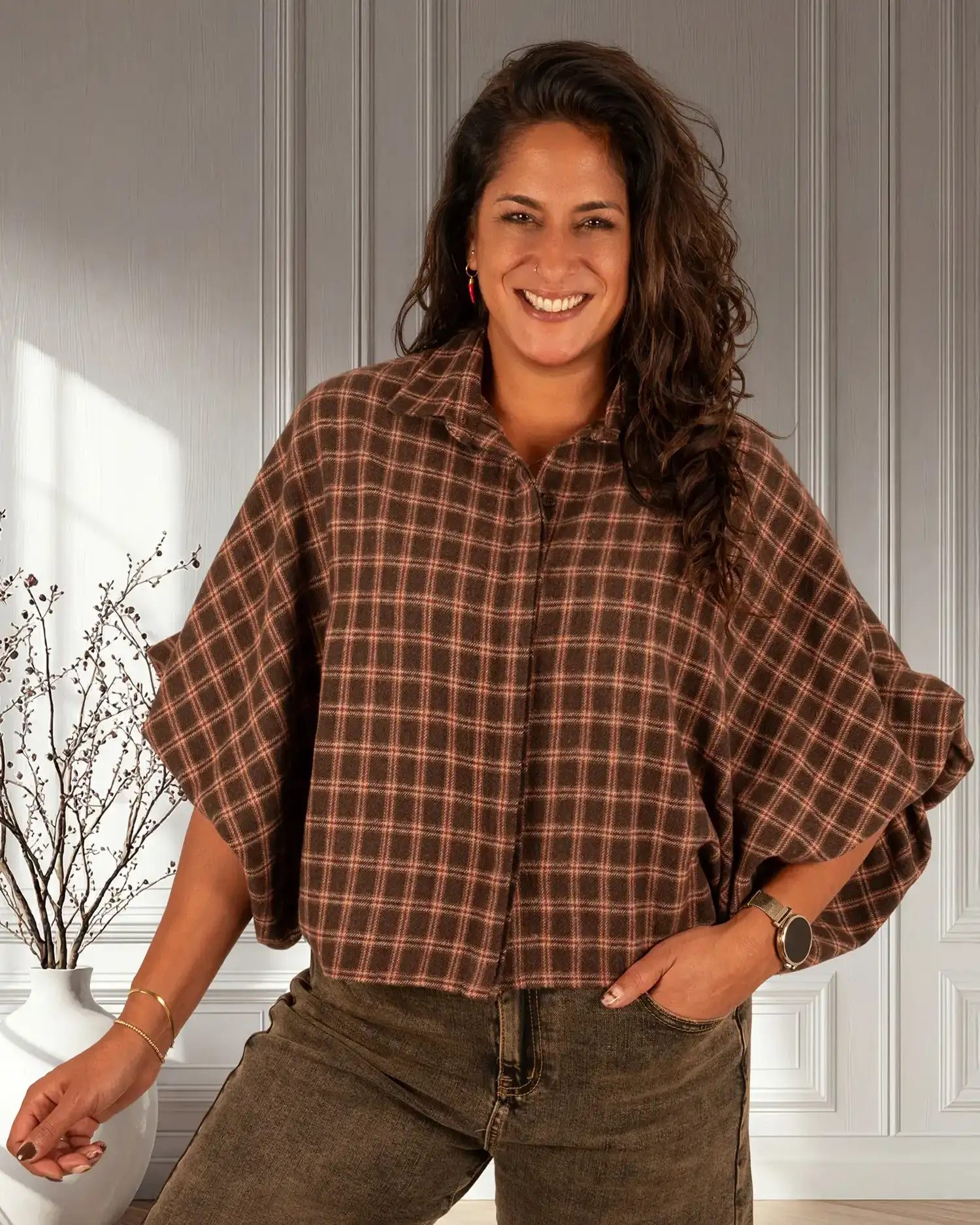 Bruin/bordeaux geruite flanellen oversized blouse van Gemma Ricceri - Afbeelding 2