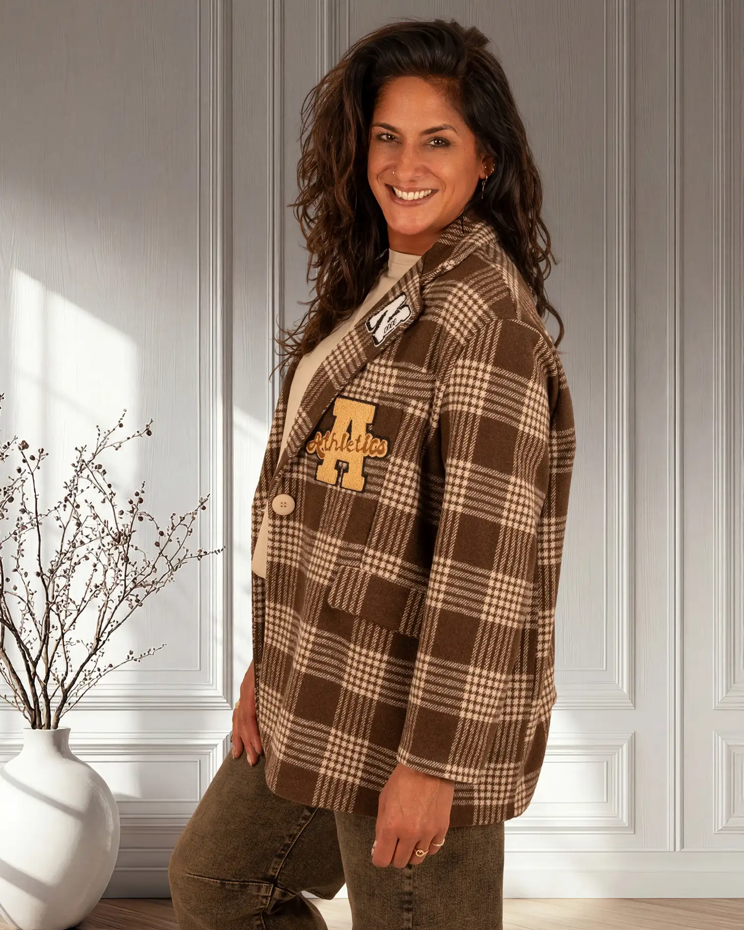 Bruin/beige oversized blazer met applicaties van Zeta Otto - Afbeelding 6