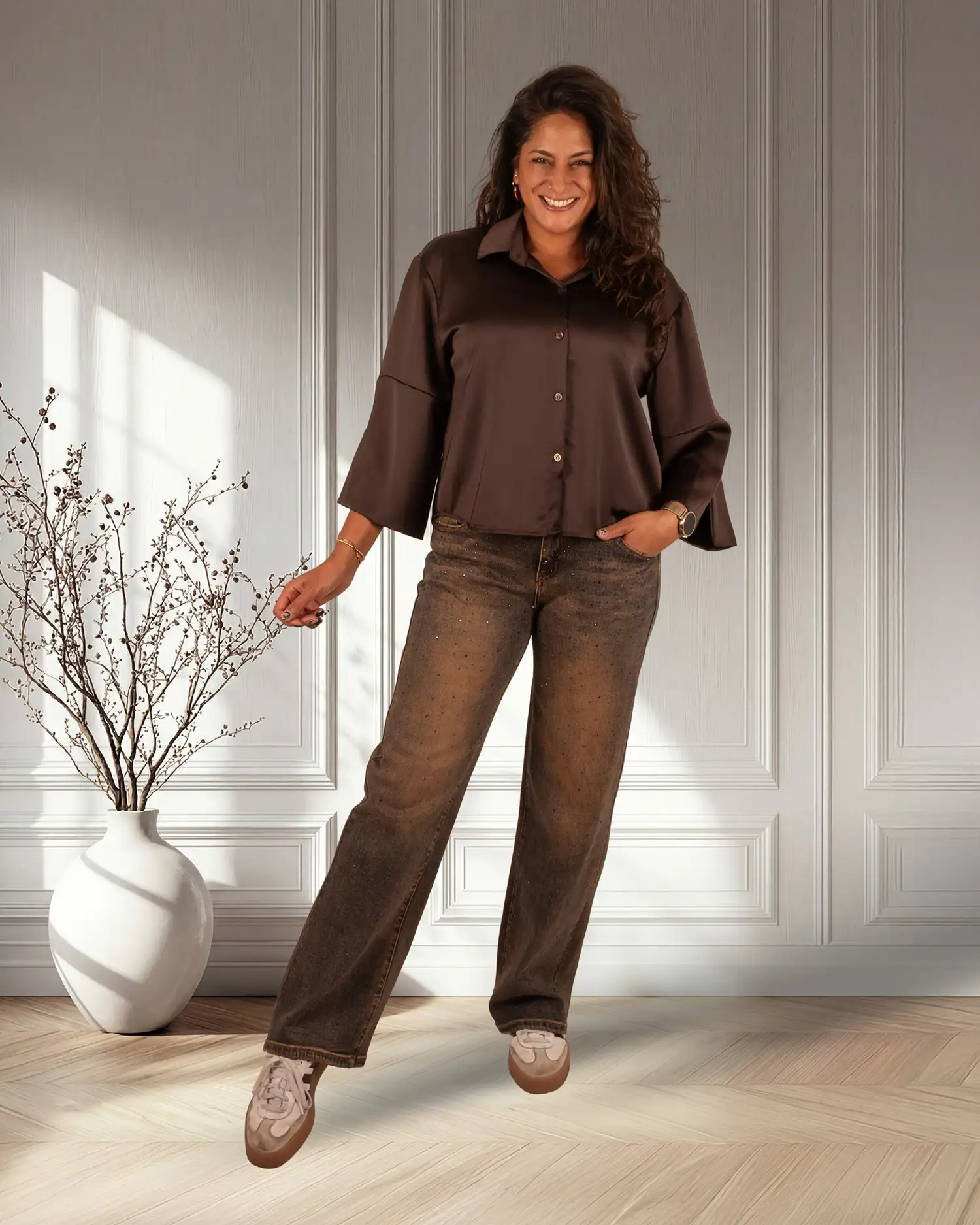 Donkerbruine glans blouse van Gemma Ricceri - Afbeelding 2