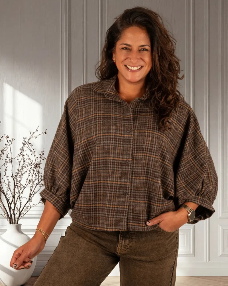 Grijs/zwart/camel geruite flanellen oversized blouse van El-Vita