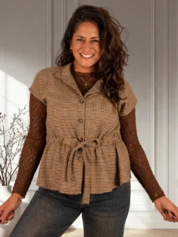 Camel/zwart geruit gilet van Gemma Ricceri