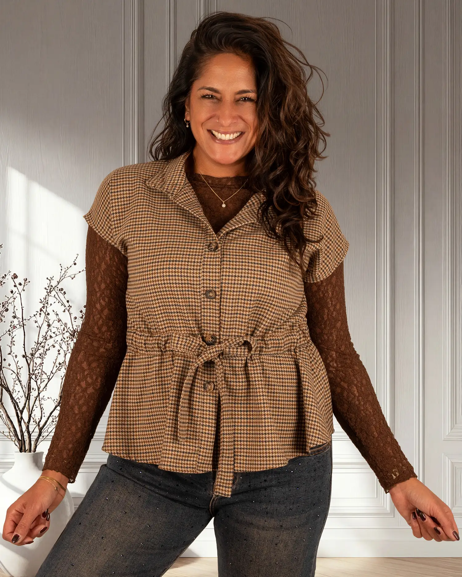 Camel/zwart geruit gilet van Gemma Ricceri
