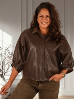 Donkerbruine leatherlook oversized blouse van El-Vita