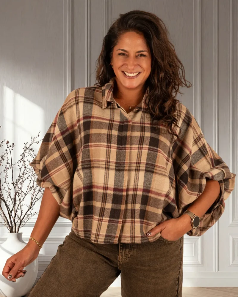 Beige/zwart/bordeaux geruite flanellen oversized blouse van El-Vita - Afbeelding 2