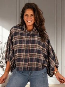 Donkerblauw geruite flanellen oversized blouse strass van GR