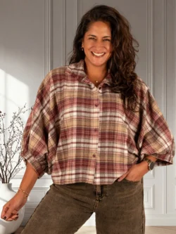 Ecru/bordeaux geruite flanellen oversized blouse van El-Vita